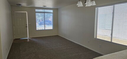 8568 W Vogel Ave in Peoria, AZ - Building Photo - Building Photo