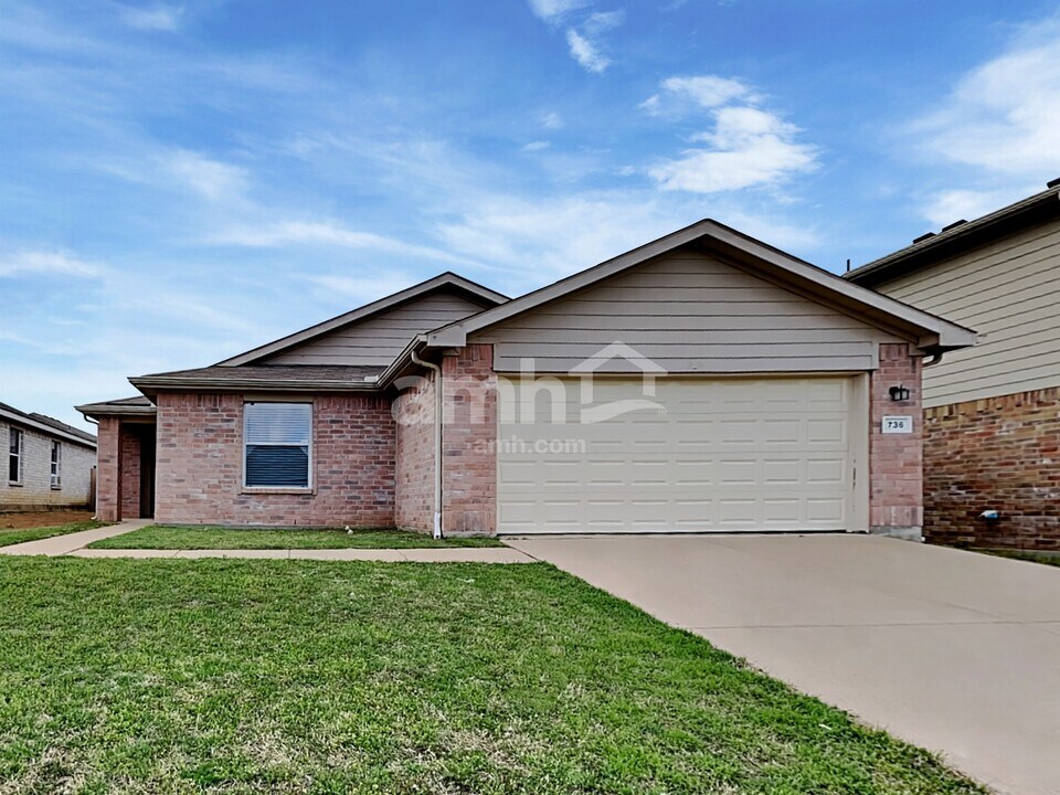 736 Vista Verde Dr in Fort Worth, TX - Building Photo