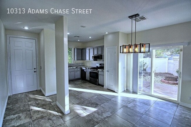 10313 Adams Chase St in Las Vegas, NV - Building Photo - Building Photo