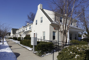 Overlook Colony Apartments