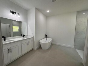 14759 SW 43rd Terrace Rd in Ocala, FL - Building Photo - Building Photo