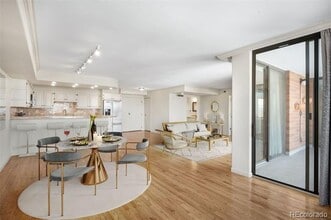 1551 Larimer St in Denver, CO - Foto de edificio - Building Photo