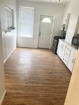 293 Armstrong Ave in Jersey City, NJ - Building Photo