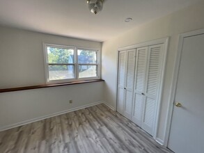 136 Millard St in Torrington, CT - Foto de edificio - Building Photo