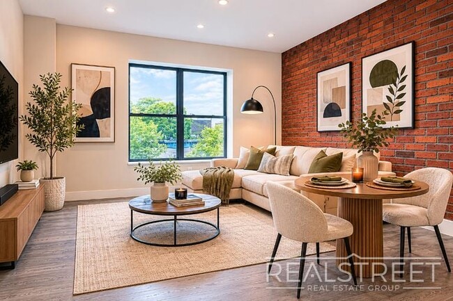 property at 1578 Union St
