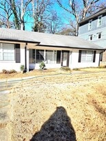 522 Wimbledon Rd NE in Atlanta, GA - Building Photo