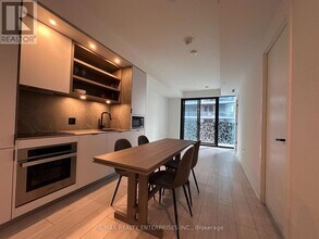 55-1555 Charles St E in Toronto, ON - Building Photo - Building Photo