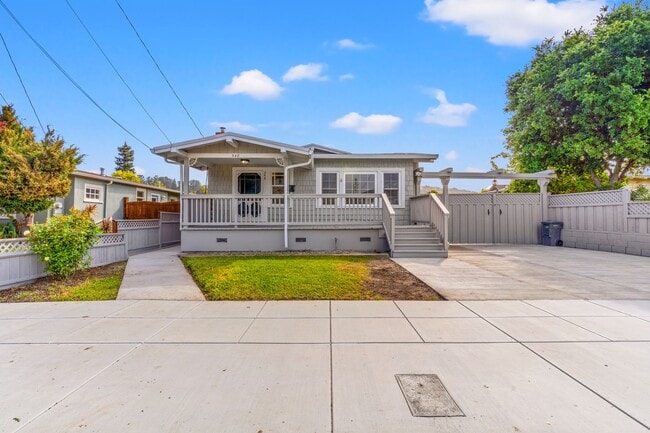 property at 348 Hollister Ct