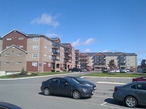 45 Valcour Dr in Fredericton, NB - Building Photo - Building Photo