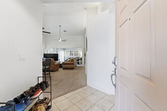 9293 E Sutton Dr in Scottsdale, AZ - Building Photo - Building Photo