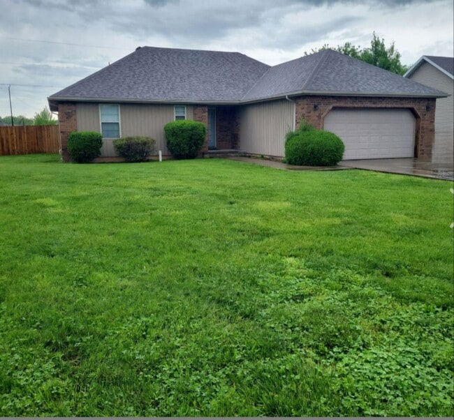 property at 503 S Birchwood St