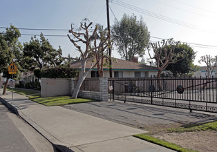 Lampson Park in Garden Grove, CA - Building Photo - Building Photo