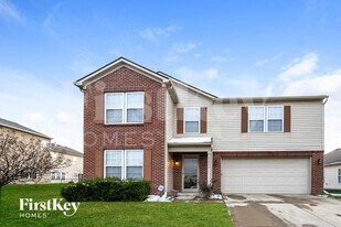 7651 Lara Lee Dr in Indianapolis, IN - Building Photo