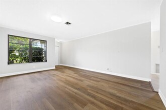 11837 NW 32nd Ct in Coral Springs, FL - Building Photo - Building Photo