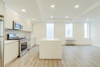 477 Broadway in Bayonne, NJ - Building Photo - Building Photo