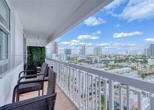 401 Ocean Dr in Miami Beach, FL - Building Photo - Building Photo