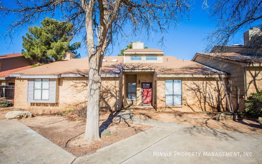 4106 18th St in Lubbock, TX - Foto de edificio