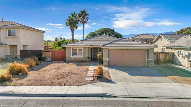 83157 Todos Santos Ave in Coachella, CA - Foto de edificio - Building Photo