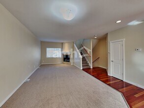 7353 Rainier Dr in Everett, WA - Building Photo - Building Photo