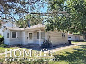 802 Carney Ave in Mankato, MN - Building Photo