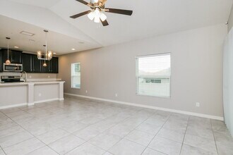 9808 Kinmore Dr in Groveland, FL - Building Photo - Building Photo
