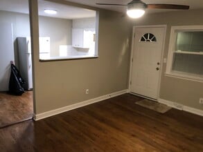 1740 N 50th Ter in Kansas City, KS - Building Photo - Building Photo