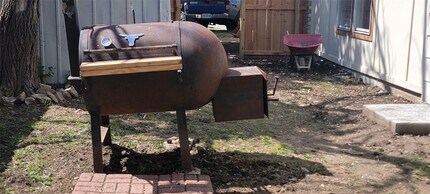 103 Lorie St in Alvarado, TX - Foto de edificio - Building Photo