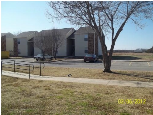 Lone Terrace in Lone Grove, OK - Building Photo - Building Photo