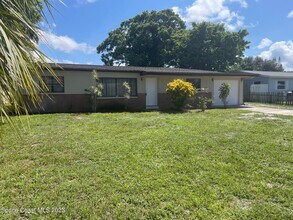 2573 Kefauver St in Melbourne, FL - Building Photo - Building Photo
