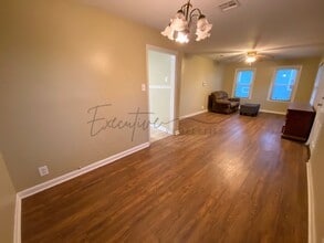 1804 7th St in Lake Charles, LA - Building Photo - Building Photo