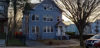 312 Huntington St in New Haven, CT - Building Photo