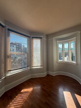 1703 Bellevue Ave in Seattle, WA - Building Photo - Building Photo