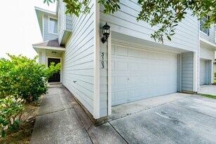 3103 Atherton Canyon Ln in Houston, TX - Building Photo