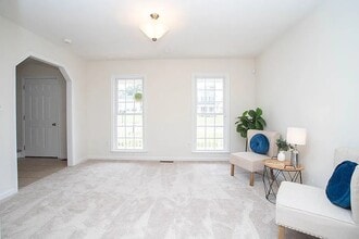 96 Laurel Wood Dr in Waynesboro, VA - Building Photo - Building Photo