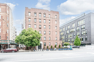 625 Caton Ave in Brooklyn, NY - Building Photo - Building Photo