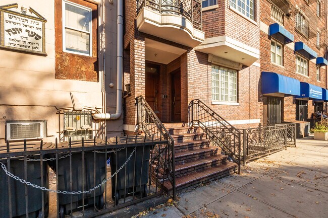 97 Division Ave in Brooklyn, NY - Building Photo - Building Photo