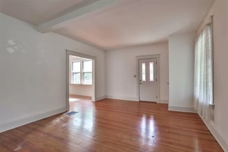 476 Compton Rd in Cincinnati, OH - Building Photo - Building Photo