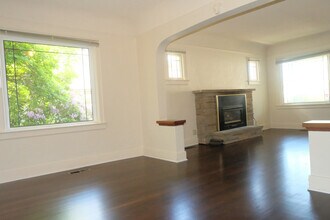 815 NE 97th St in Seattle, WA - Building Photo - Building Photo