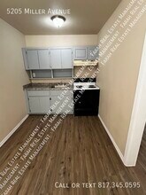 5205 Miller Ave in Fort Worth, TX - Building Photo - Building Photo
