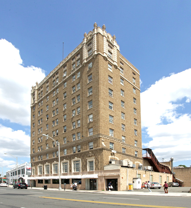 Winfield Scott Towers # 475 in Elizabeth, NJ - Building Photo - Building Photo