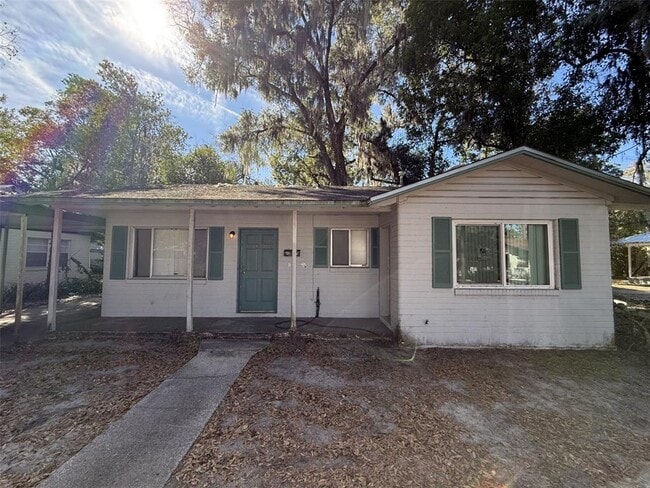 property at 1423 NW 6th Ave