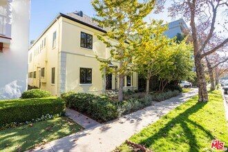 442 S Maple Dr in Beverly Hills, CA - Building Photo - Building Photo