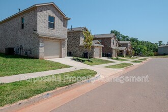3233 NW 149th St in Oklahoma City, OK - Building Photo - Building Photo