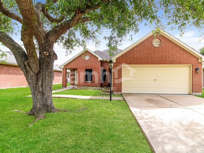 property at 1207 Hannover Blvd