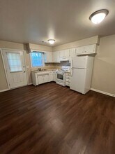 106 E Edgewood Dr in Nicholasville, KY - Building Photo - Building Photo