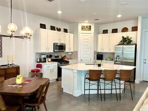 8922 Menchaca Rd in Austin, TX - Building Photo - Building Photo