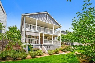407 Angier Ave NE in Atlanta, GA - Building Photo