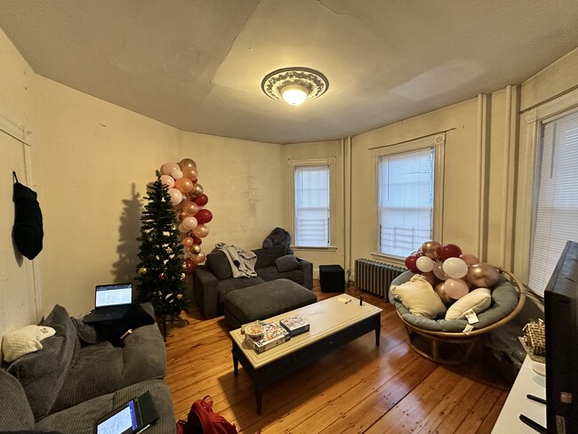 172 Saint Alphonsus St, Unit 1