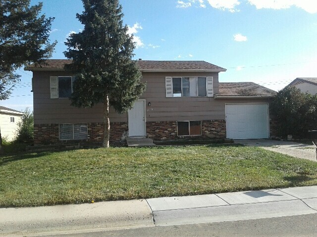 1648 Kensington Dr in Colorado Springs, CO - Building Photo