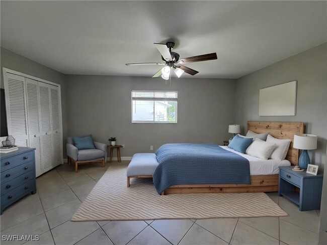 303 SW 3rd Pl in Cape Coral, FL - Building Photo - Building Photo